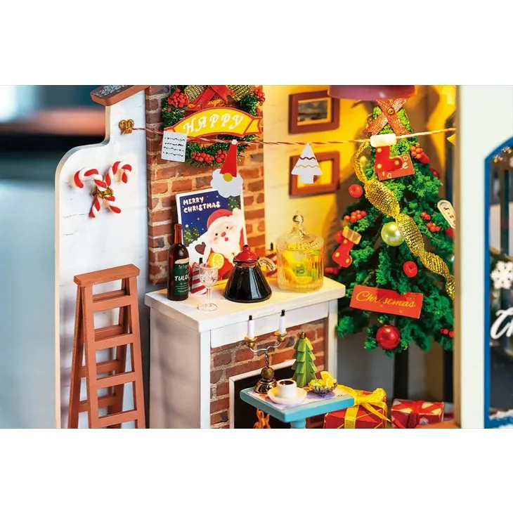 Christmas Patio DIY Miniature House Kit