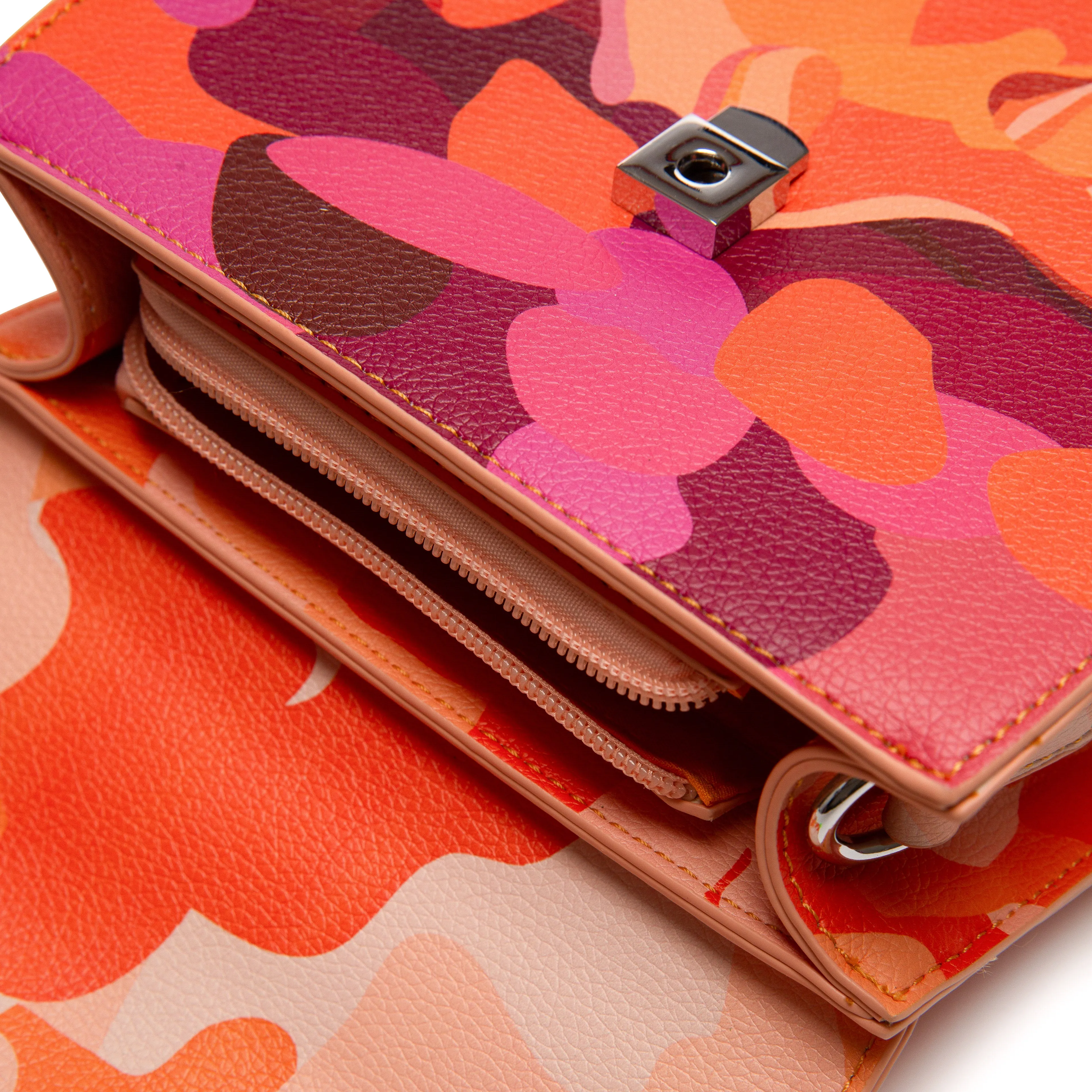 Kissing Bag [Orange]