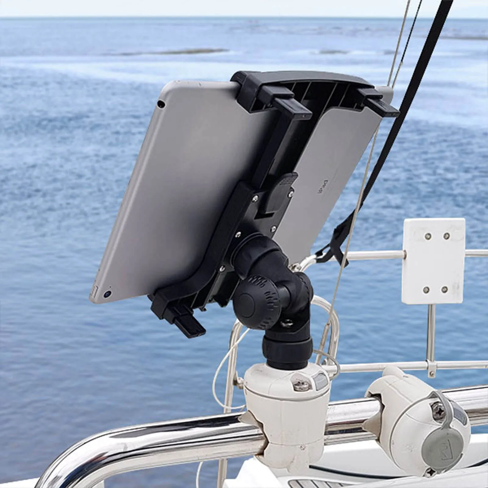 Railblaza ScreenGrabba R-Lock iPad/Tablet Holder & StarPort Kit