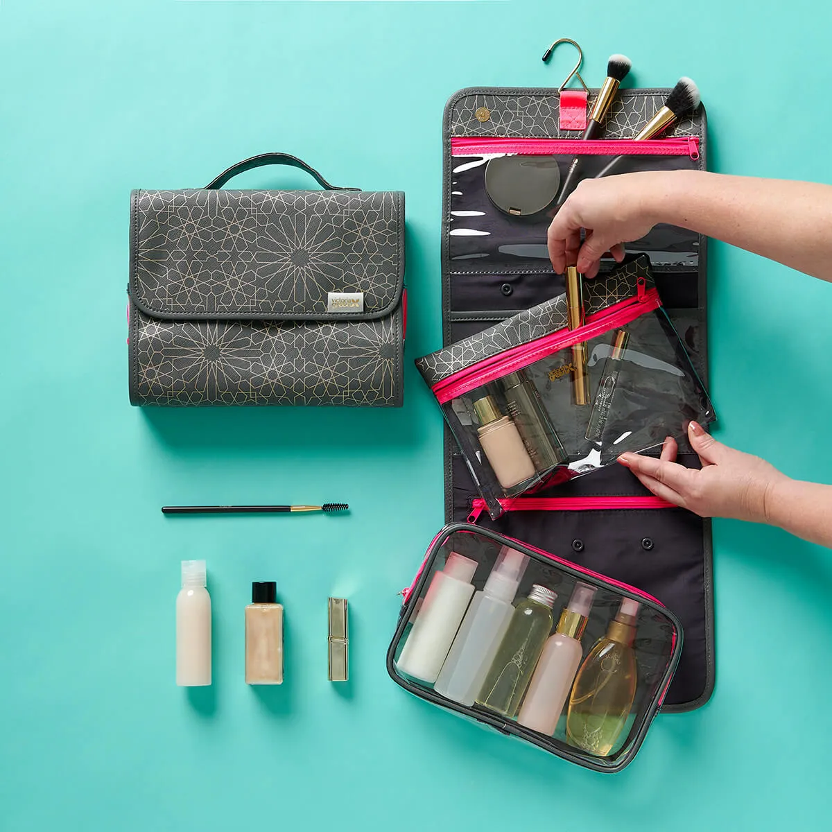 The Ultimate Organiser Beauty Bag Set