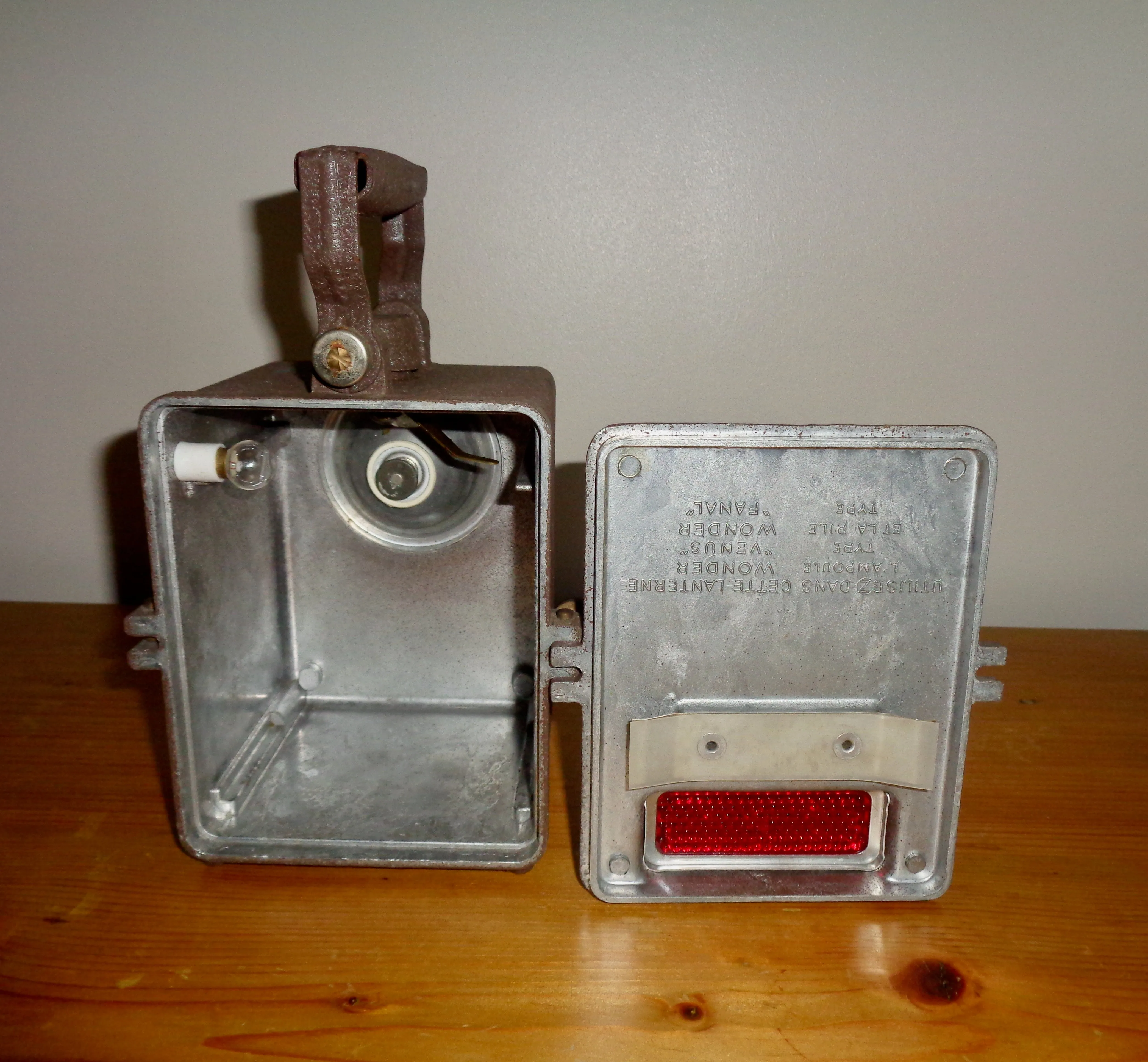 Vintage Wonder Agral SNCF French Railway Signalling Industrial Lantern
