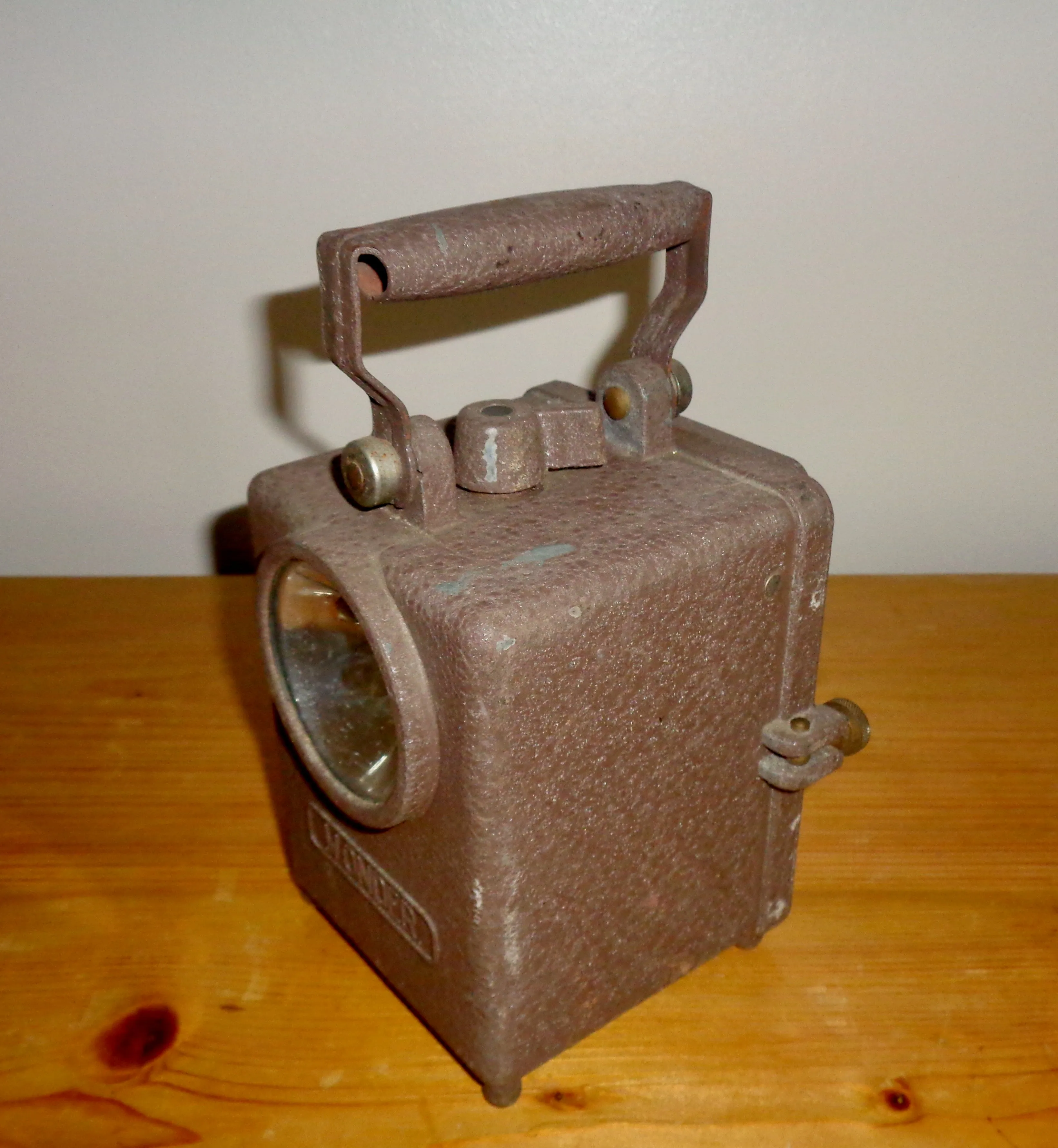 Vintage Wonder Agral SNCF French Railway Signalling Industrial Lantern