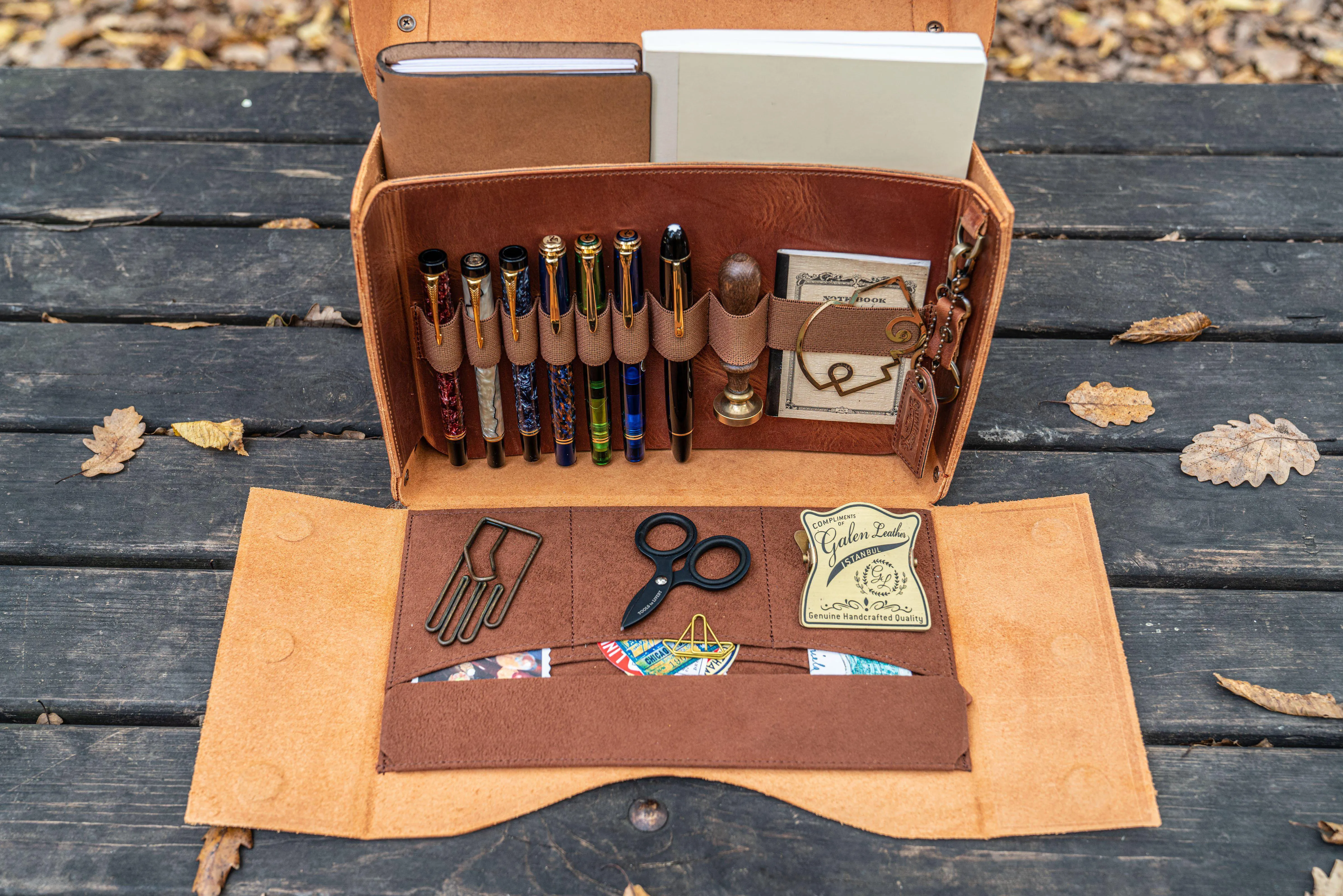 Writer's Medic Bag - Crazy Horse Tan