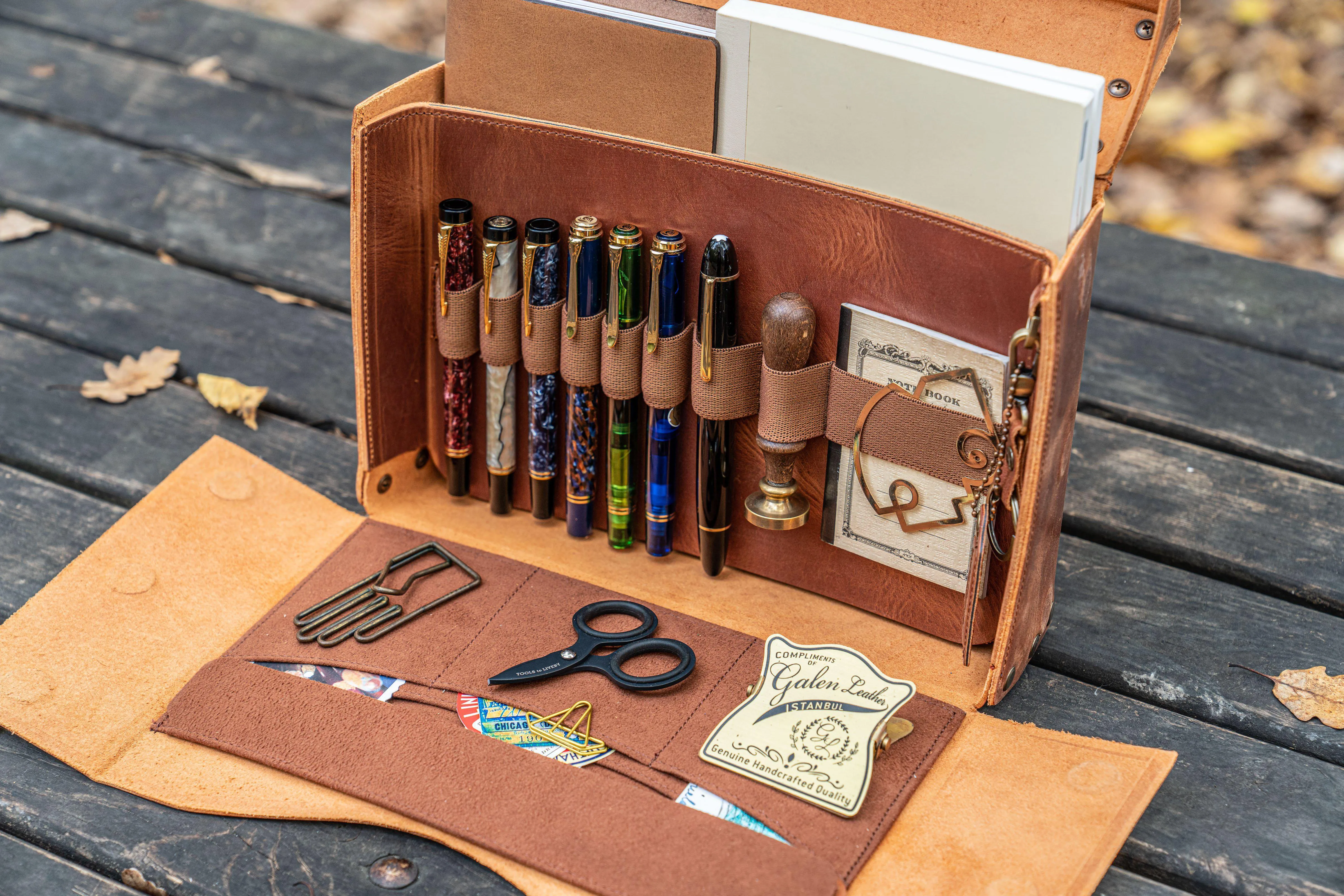 Writer's Medic Bag - Crazy Horse Tan