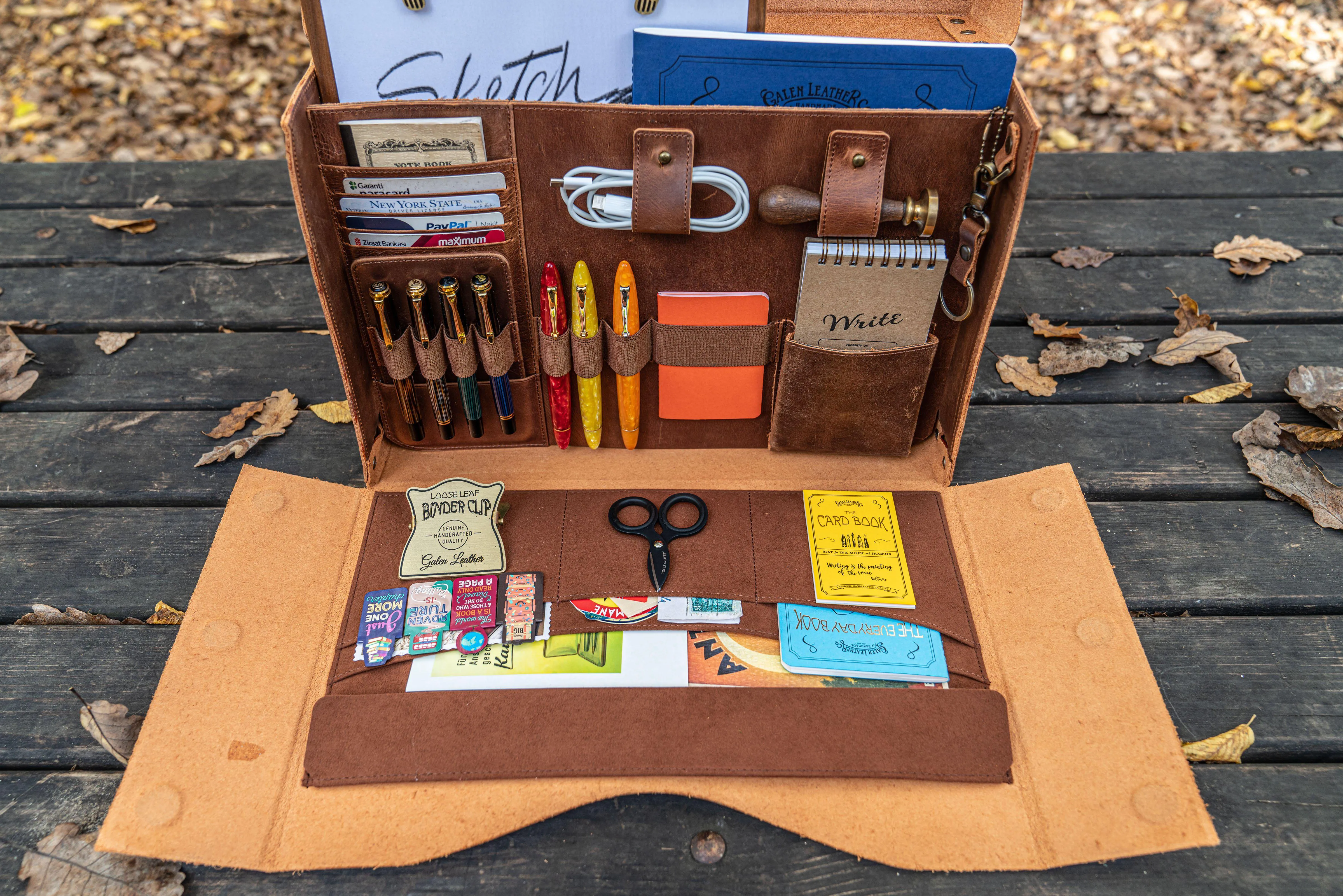 Writer's Medic Bag XLarge - Crazy Horse Tan