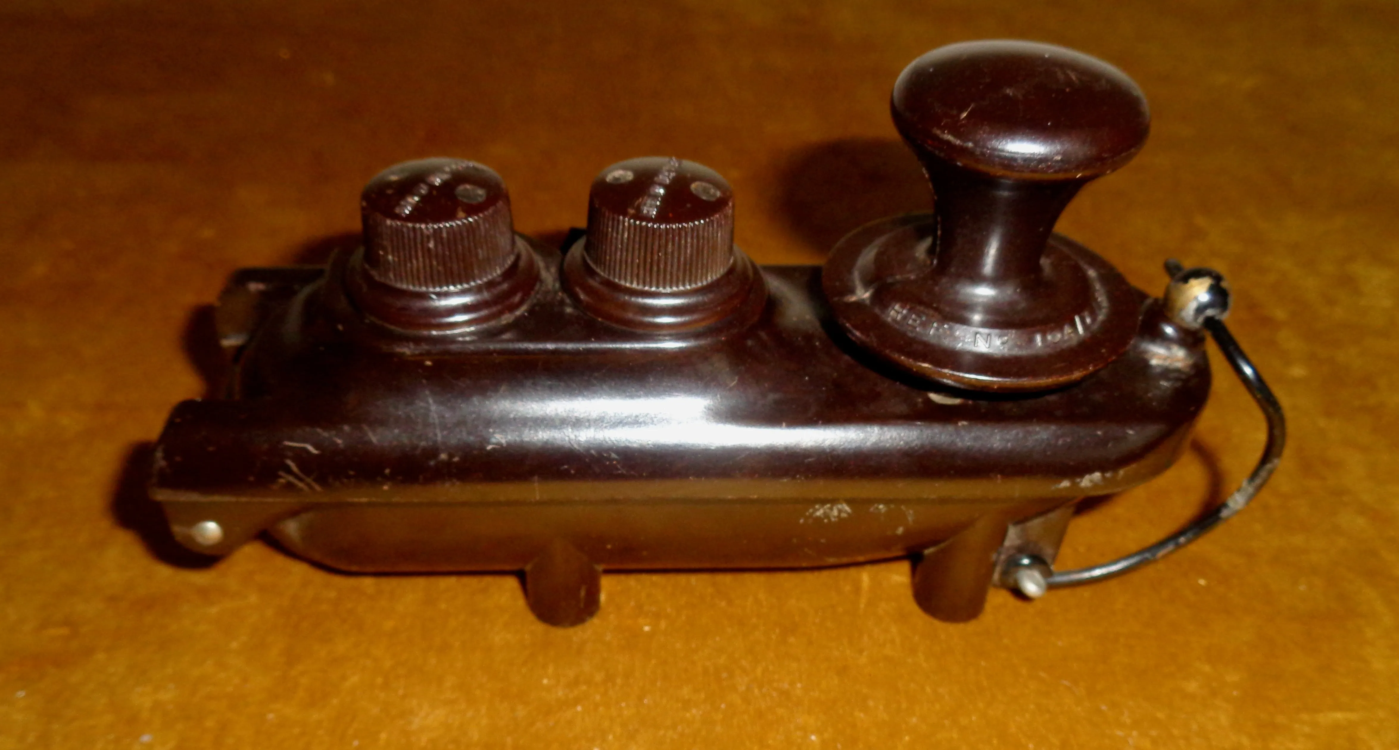 WW2 10F/7741 Type F Bathtub Military Morse Key